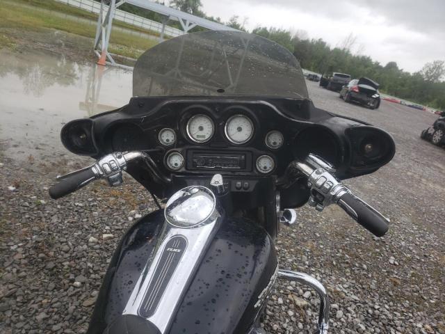 2008 HARLEY-DAVIDSON FLHX 1HD1KB4118Y693511