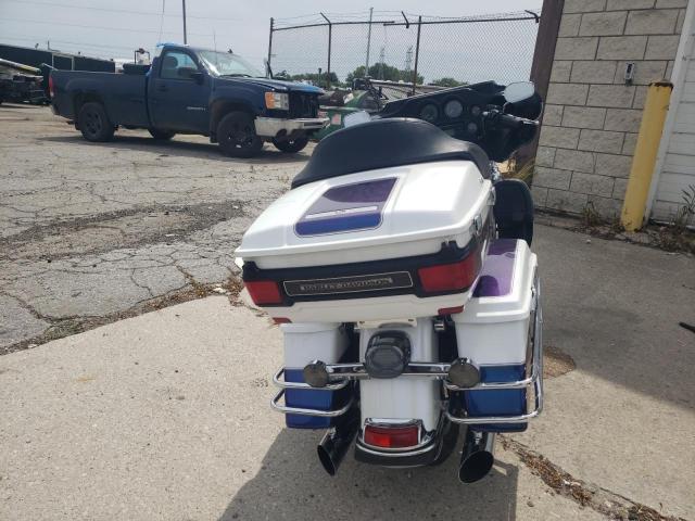 2010 HARLEY-DAVIDSON FLHTCU 1HD1FC419AB668133