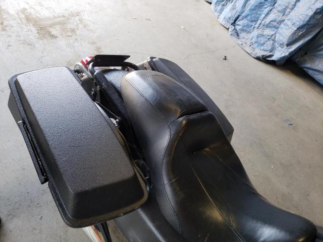 2008 HARLEY-DAVIDSON FLTR 1HD1FS4318Y682935