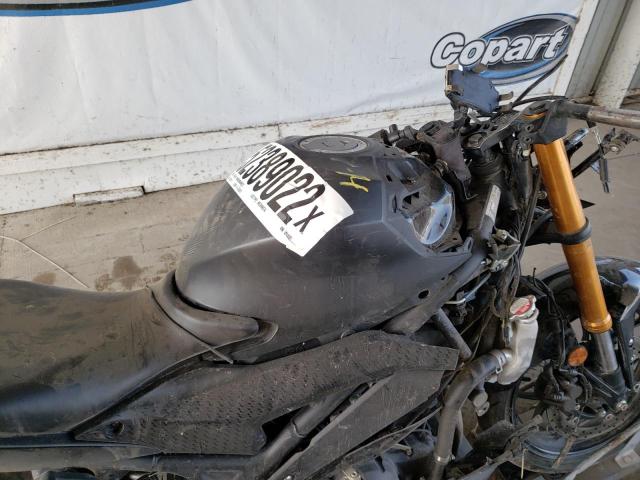 2019 YAMAHA YZFR3 A MH3RH18Y9KK001835