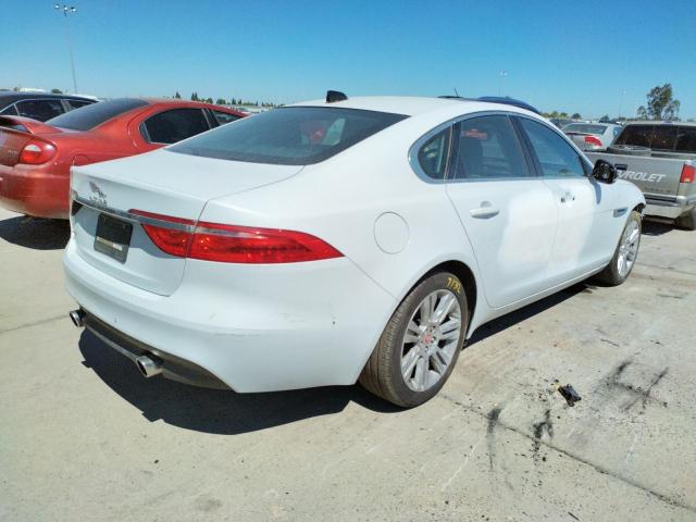 SAJBD4BV7HCY34629 Jaguar XF PREMIUM