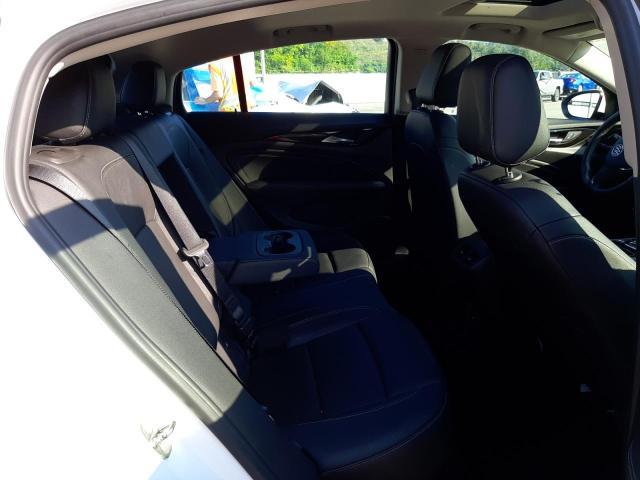 2018 BUICK REGAL ESSE W04GP6SX3J1125619