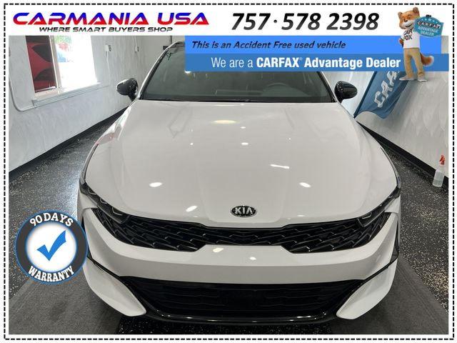  KIA K5 2021 Белый