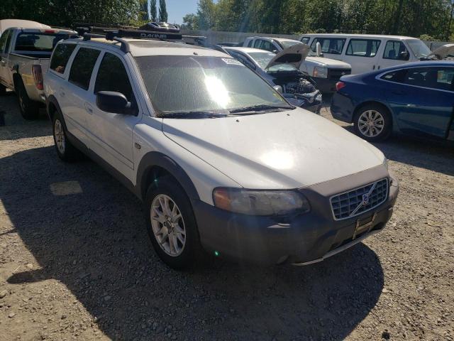 Salvage cars for sale from Copart Arlington, WA: 2004 Volvo XC70