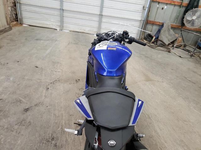 2021 YAMAHA YZFR3 A MH3RH18Y1MK005512