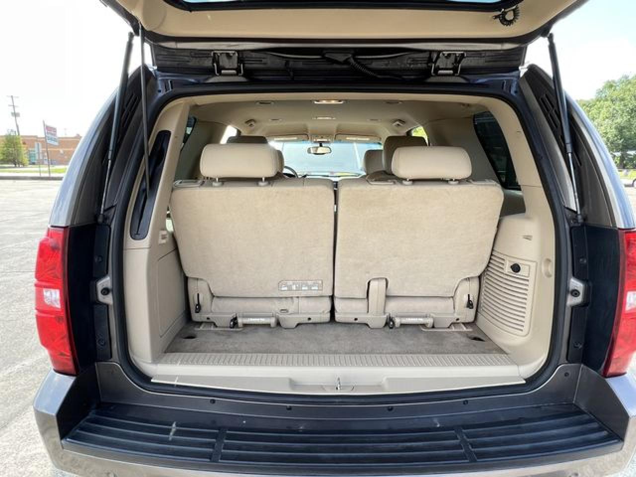 2013 Chevrolet Tahoe C1500 Lt VIN: 1GNSCBE07DR217204 Lot: 53375792