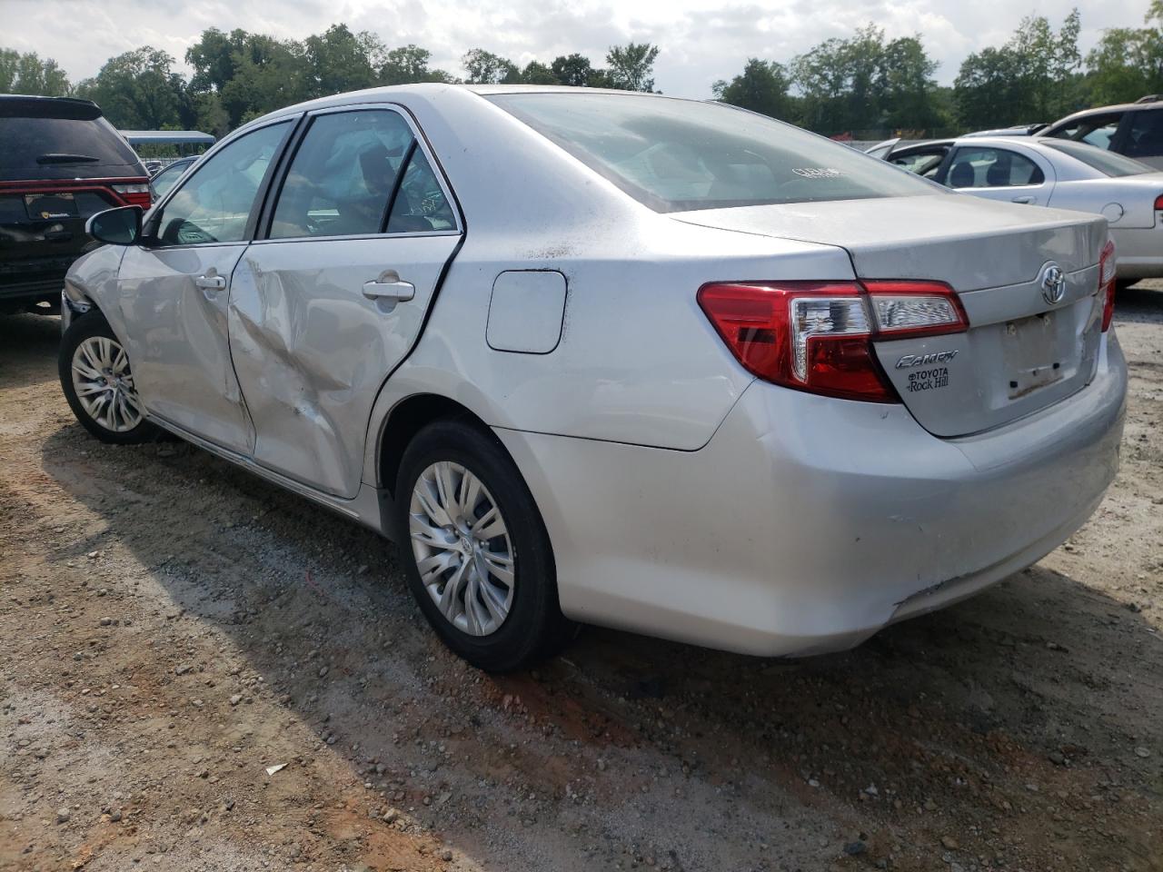 2013 Toyota Camry - Image 3