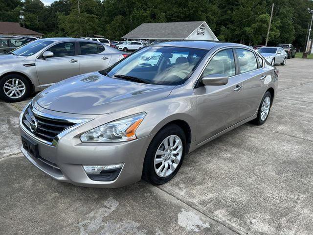 Седаны NISSAN ALTIMA 2014 Золотой