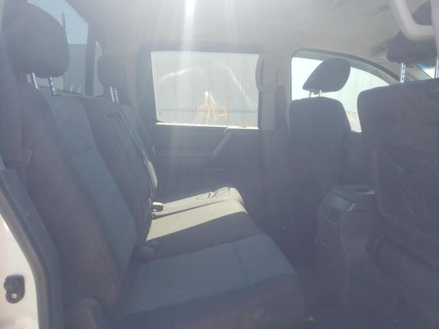 2015 NISSAN TITAN XE 1N6AA07B86N534087