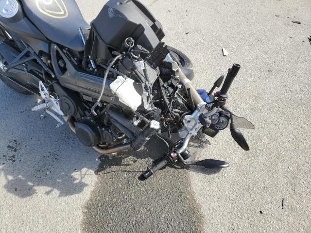 2015 BMW F800 R WB10B1408FZC97288