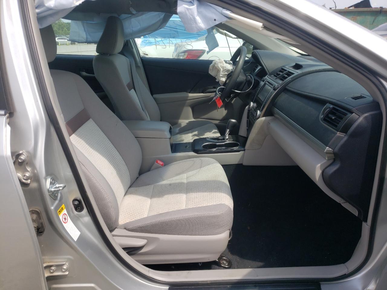 2013 Toyota Camry - Image 5