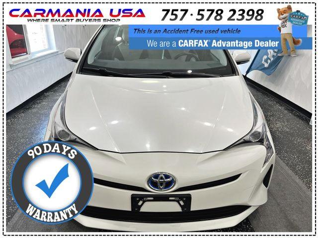 Хэтчбеки TOYOTA PRIUS 2016 Белый