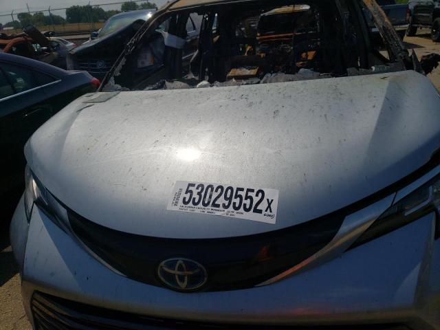 2021 TOYOTA SIENNA LIM 5TDZRKEC7MS028019