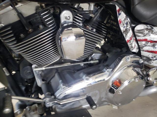 2011 HARLEY-DAVIDSON FLHTCU 1HD1FC410BB611126