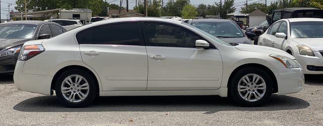 Седаны NISSAN ALTIMA 2012 Белый