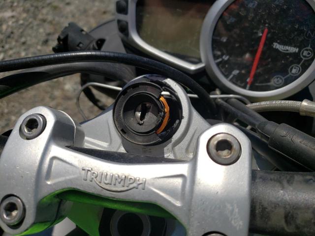 2014 TRIUMPH MOTORCYCLE STREET TRI SMTL02NE4ET603375