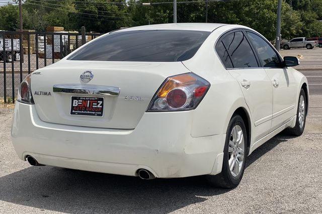 Седаны NISSAN ALTIMA 2012 Белый