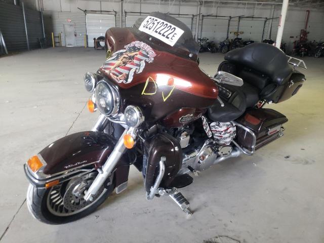 2011 HARLEY-DAVIDSON FLHTCU 1HD1FC410BB611126