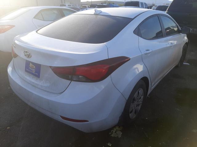 5NPDH4AE2GH779555 Hyundai ELANTRA SE