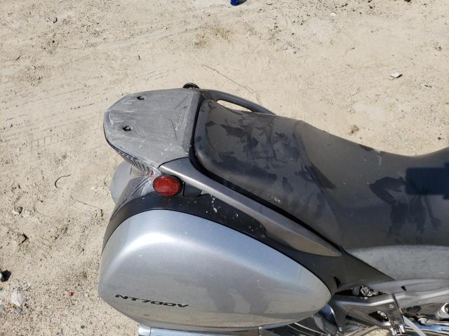 2010 HONDA NT700 V VTMRC5228AE000156