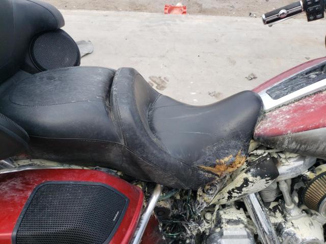 2019 HARLEY-DAVIDSON FLTRU 1HD1KGF14KB617351