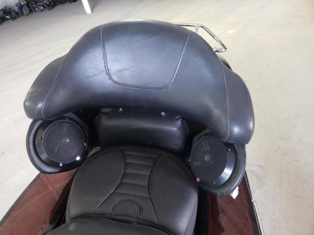 2011 HARLEY-DAVIDSON FLHTCU 1HD1FC410BB611126