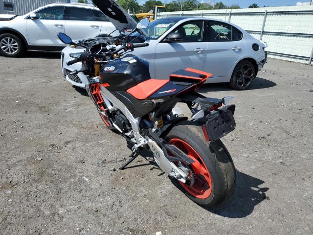 2021 APRILIA TUONO V4 1 ZD4KZUB04MS000195