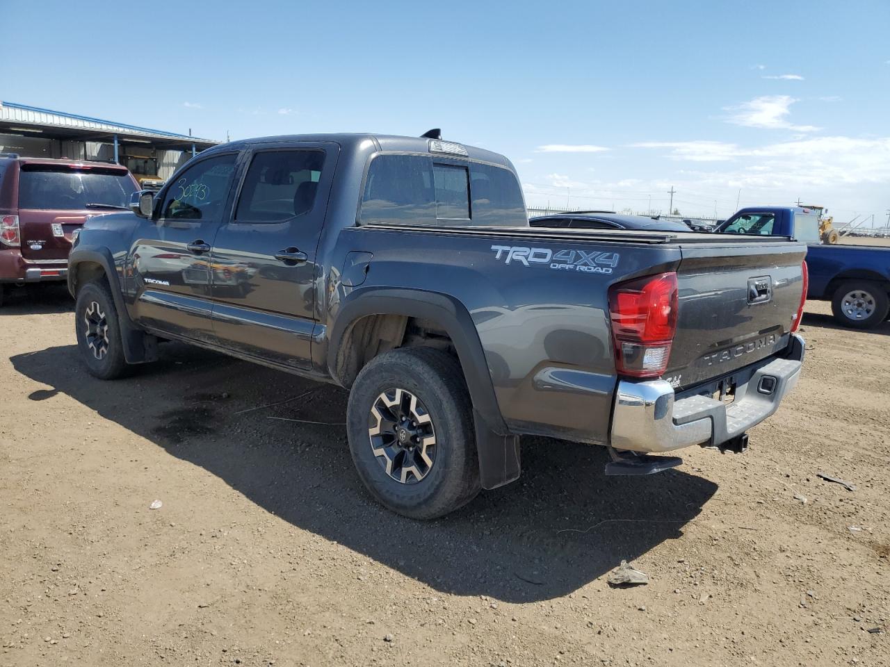3TMCZ5AN9JM147023 TOYOTA TACOMA 2018