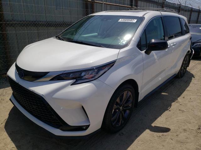 2022 TOYOTA SIENNA XSE 5TDXRKEC0NS099734