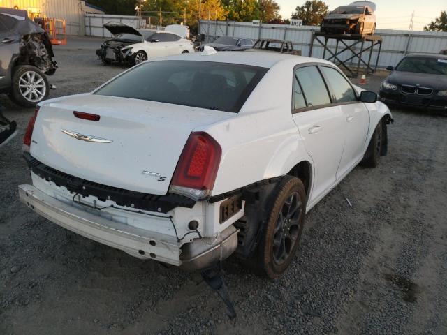 2C3CCAGG8KH635175 Chrysler 300 S