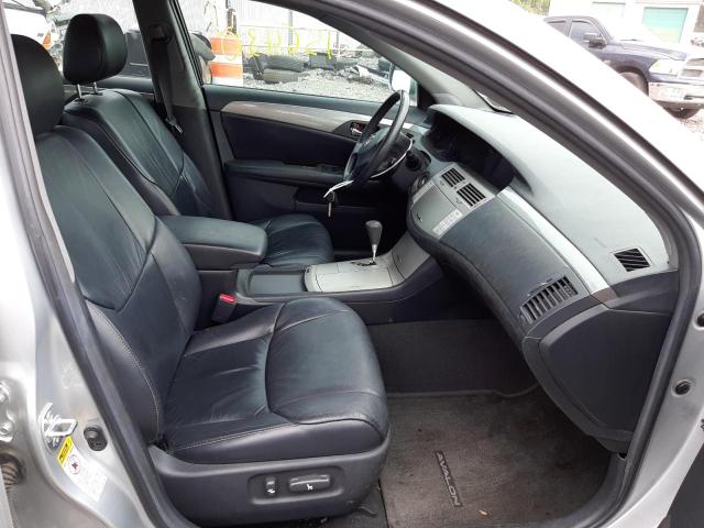TOYOTA AVALON 2005 SILVER Photo 5