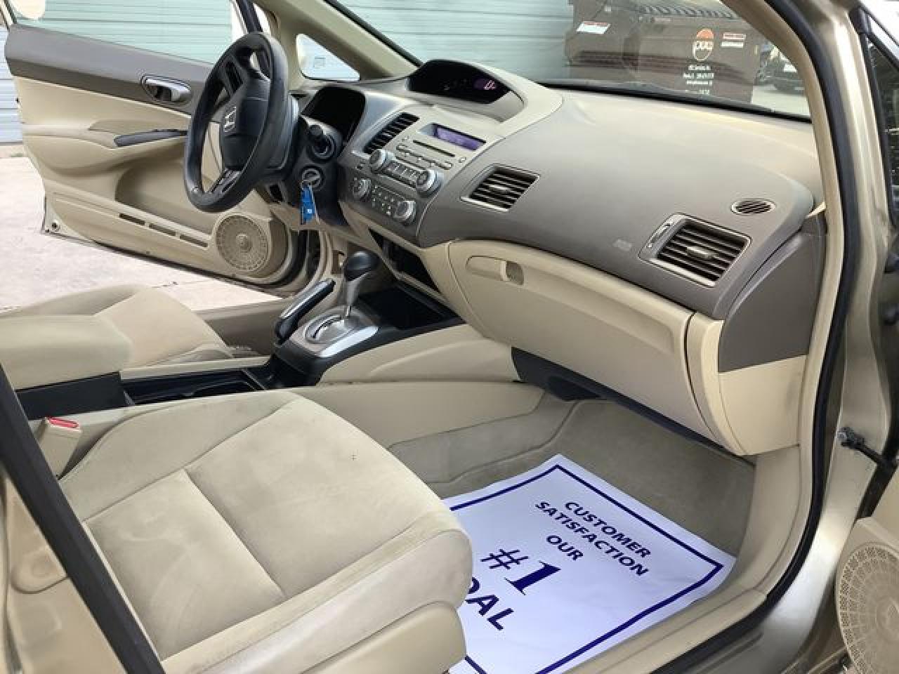 2008 Honda Civic Lx VIN: 1HGFA16588L119412 Lot: 53704402