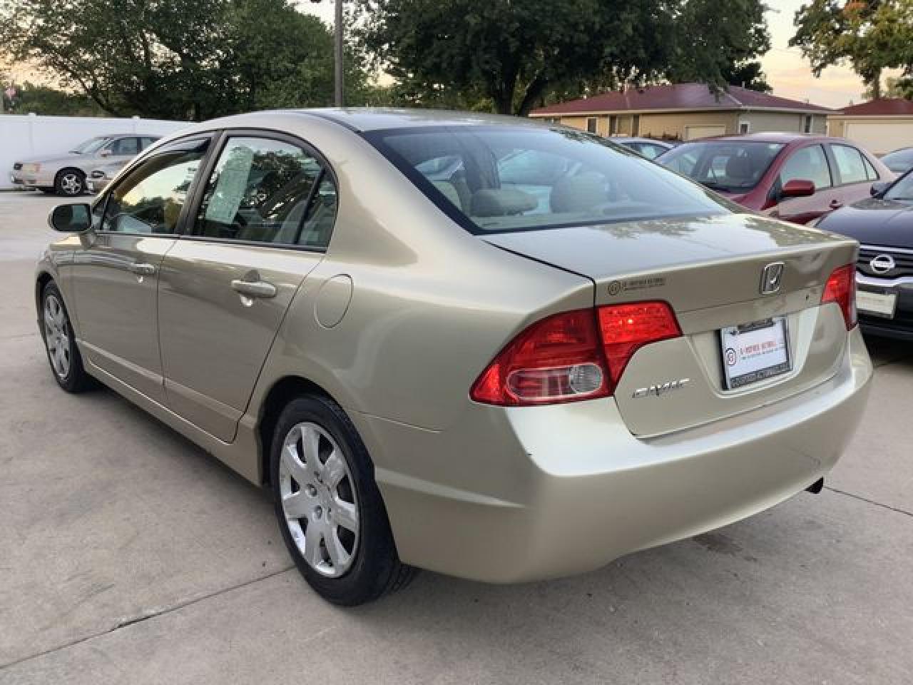 2008 Honda Civic Lx VIN: 1HGFA16588L119412 Lot: 53704402