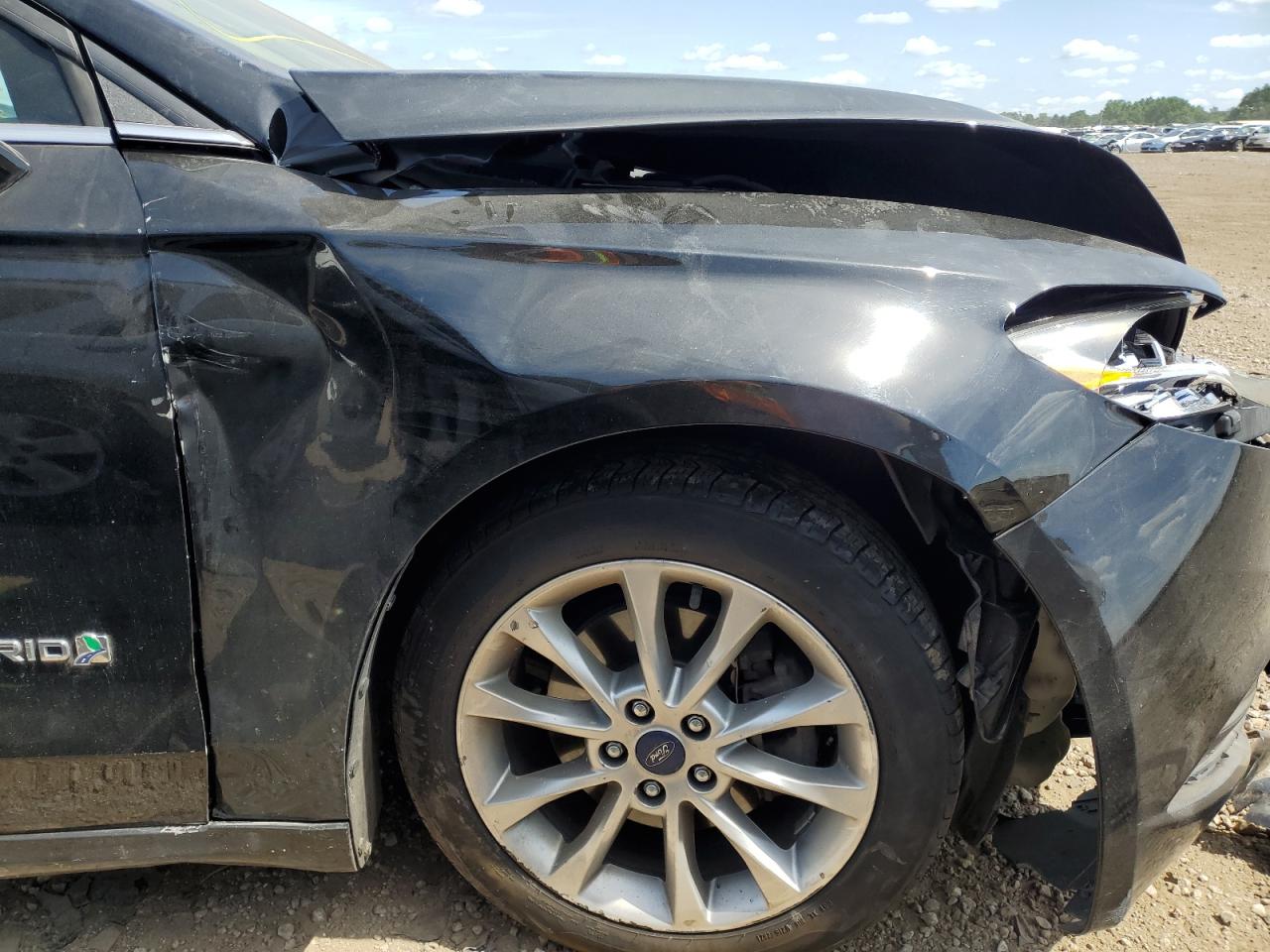 3FA6P0LU0JR135703 FORD FUSION 2018
