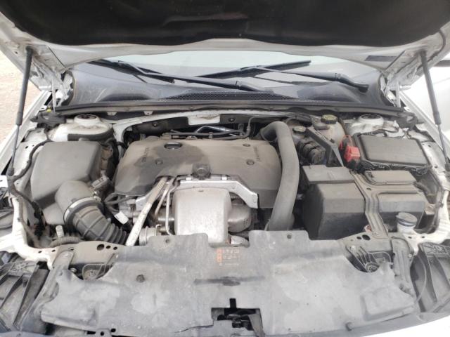 2018 BUICK REGAL ESSE W04GP6SXXJ1139808