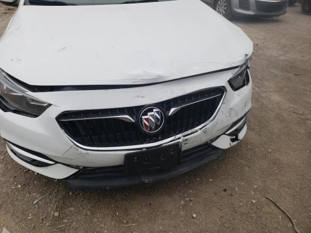 2018 BUICK REGAL ESSE W04GP6SXXJ1139808