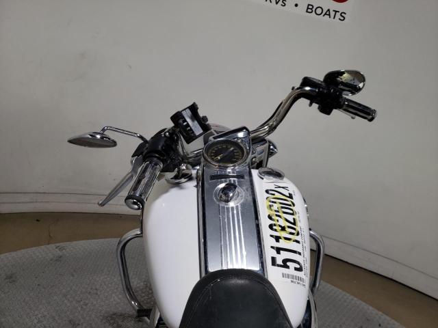 2008 HARLEY-DAVIDSON FLHRC 1HD1FR4158Y643238