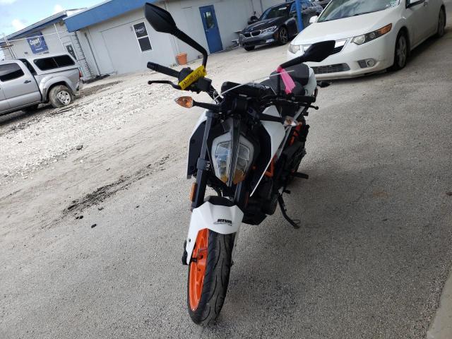 2020 KTM 390 DUKE MD2JPJ404LC294886