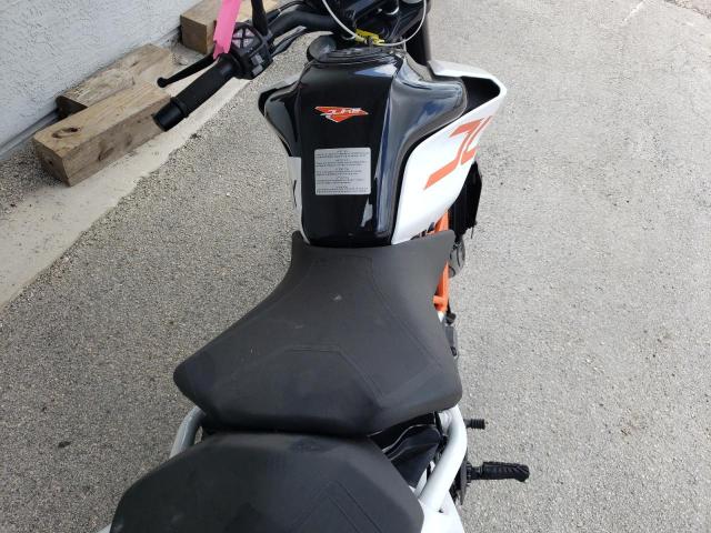 2020 KTM 390 DUKE MD2JPJ404LC294886
