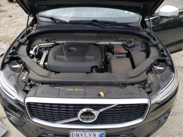 2018 VOLVO XC60 T5 R- LYV102RM2JB087684