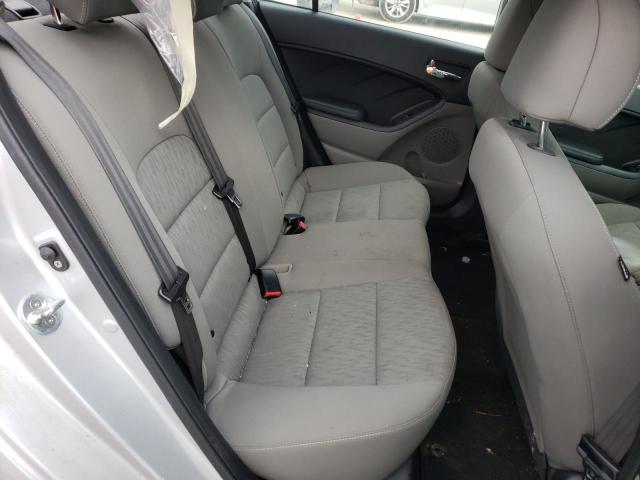 KNAFK4A63G5535672 KIA FORTE LX