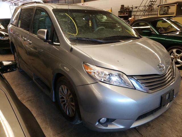 2014 Toyota Sienna XLE