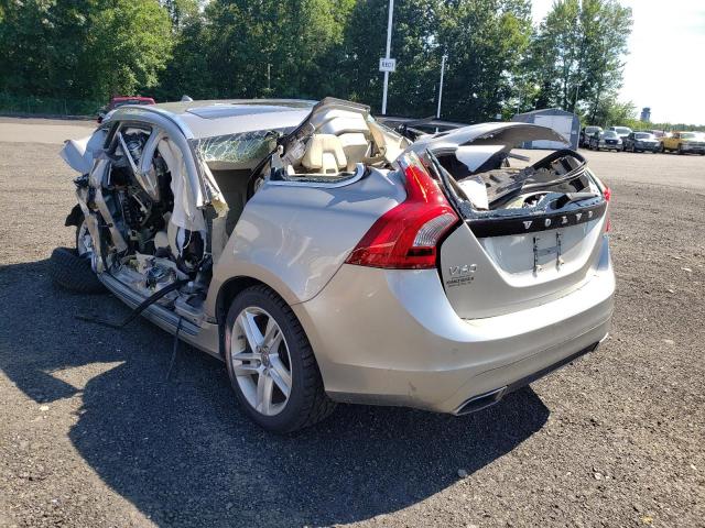 2015 VOLVO V60 PREMIE YV140MEK5F1232187
