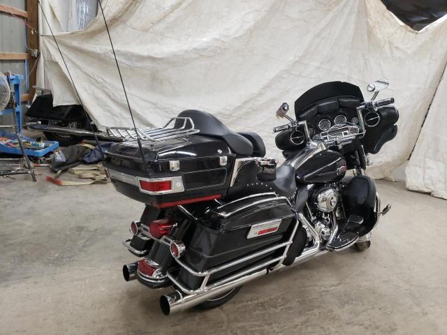 2011 HARLEY-DAVIDSON FLHTCU 1HD1FC416BB668155