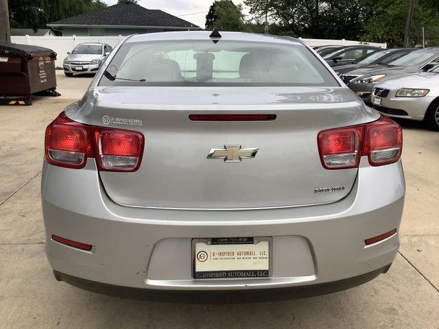 Седани CHEVROLET MALIBU 2013 silve