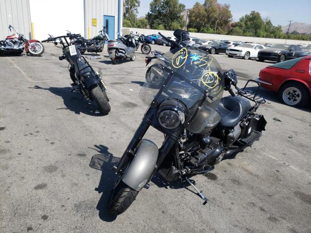 2018 HARLEY-DAVIDSON FLHRXS 1HD1KVC32JB610732