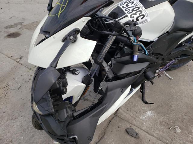 2016 YAMAHA YZFR3 MH3RH06Y4GK014884