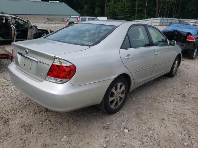 TOYOTA CAMRY 2005 SILVER Photo 4