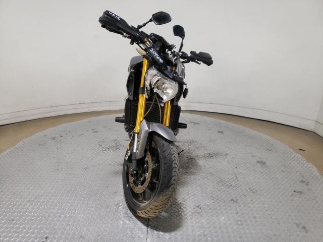 2015 YAMAHA FZ09 JYARN33E3FA004818
