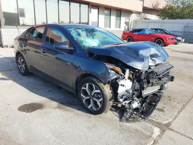 3KPF24AD8ME361048 Kia Forte 